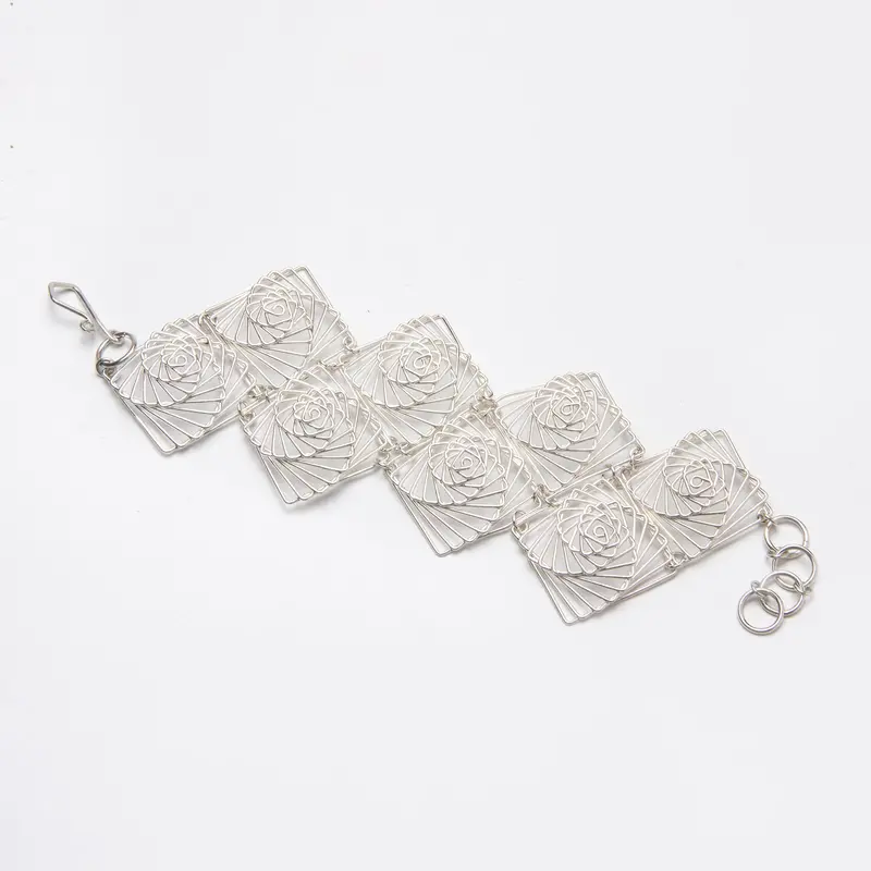 Cordilleras Mountain-Inspired Cuff Bracelet