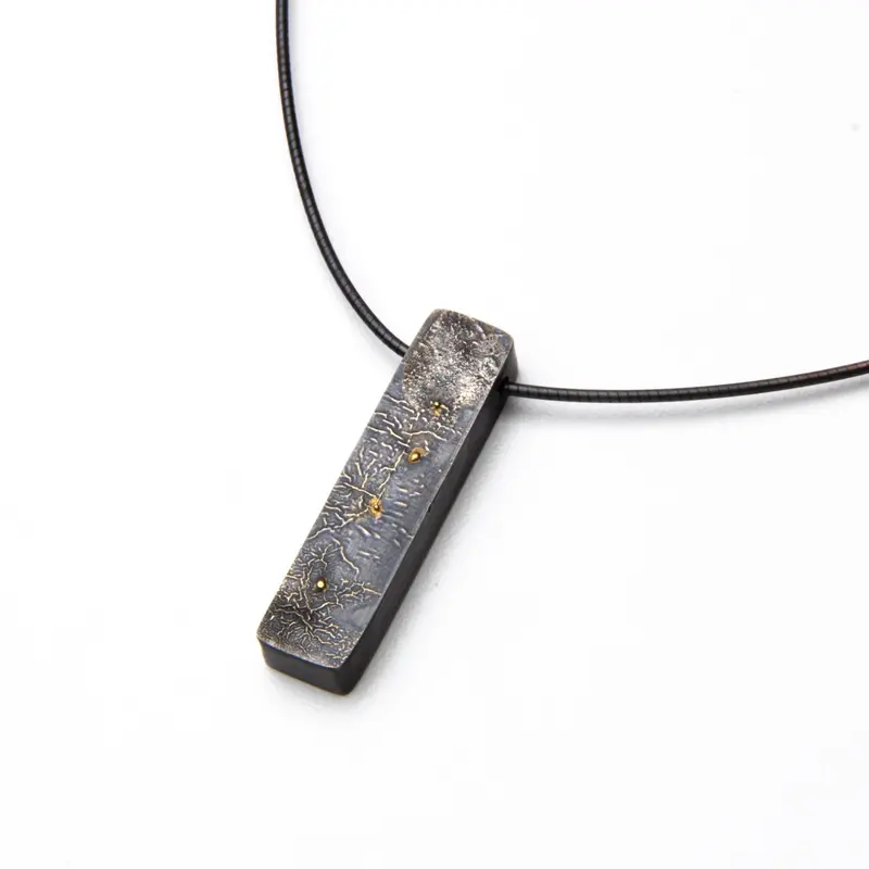 Mugen Geometric Hollow Choker – Modular Metal Design