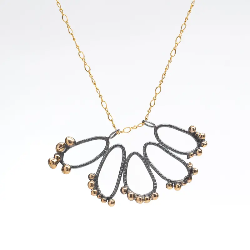 Organic Seed–Style Minimalist Necklace