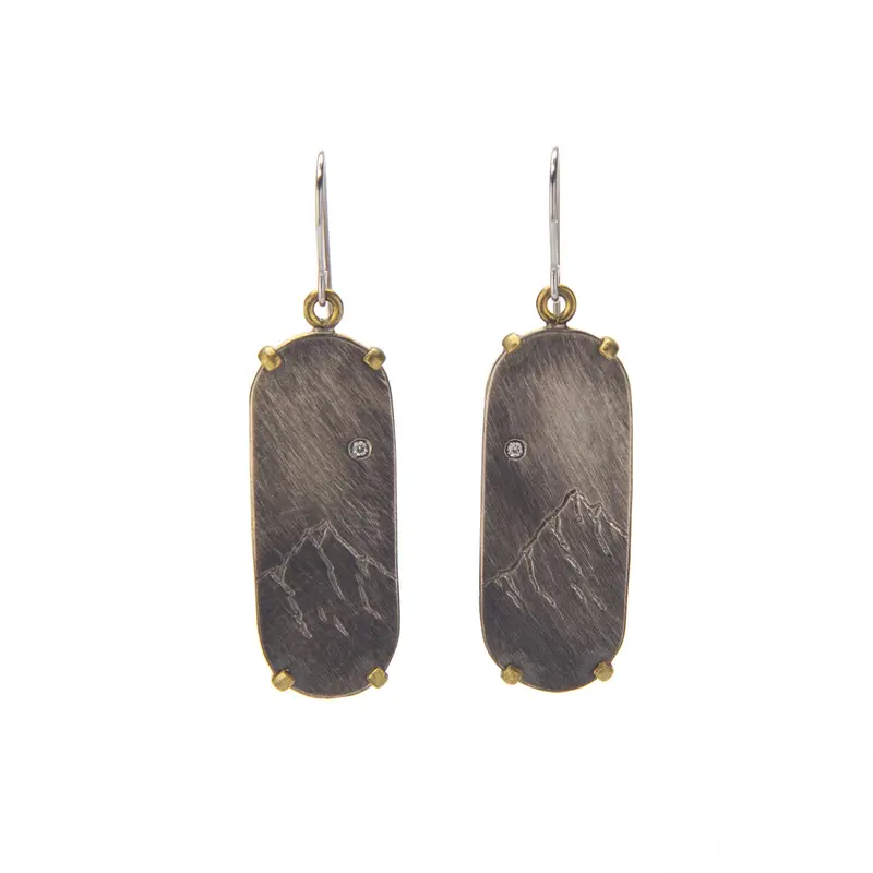 Skinny Engraved Mountain-Style Earrings