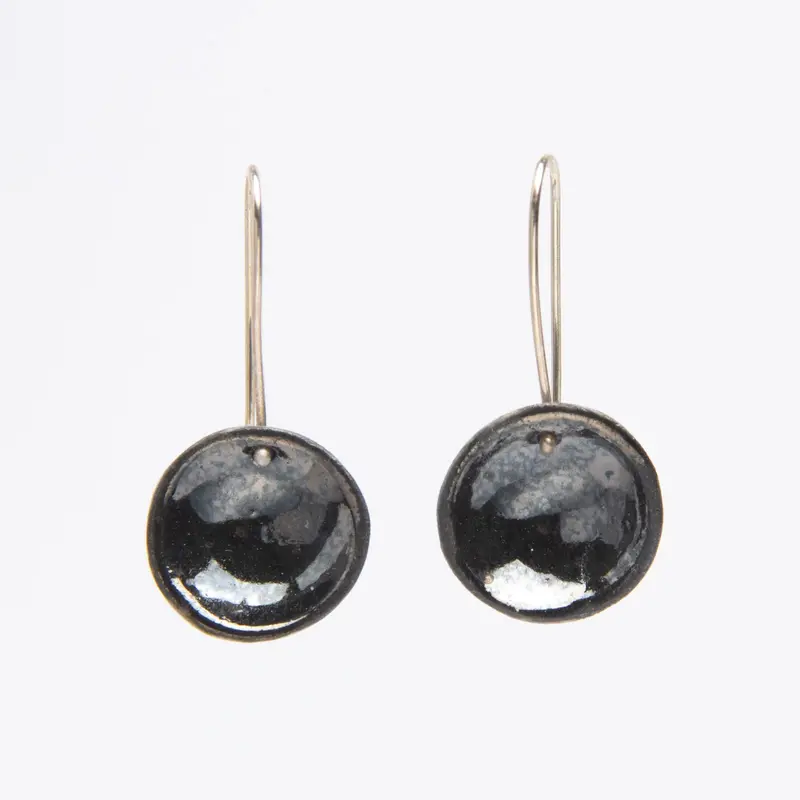 Sleek Black Porcelain Disc Earring – Singular Modern Design