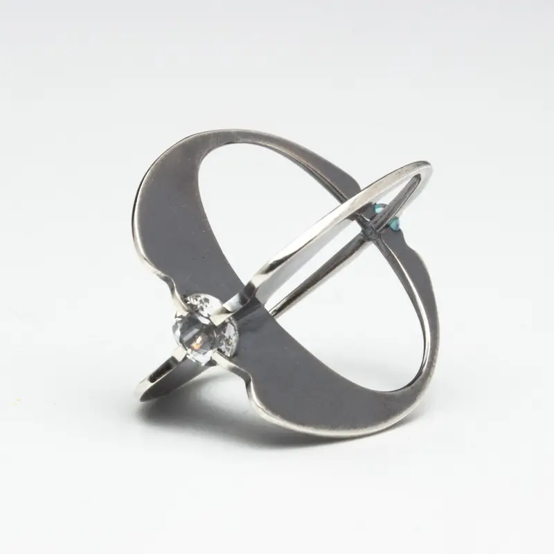Zuzana Korbelarova Atom-Inspired Minimalist Ring